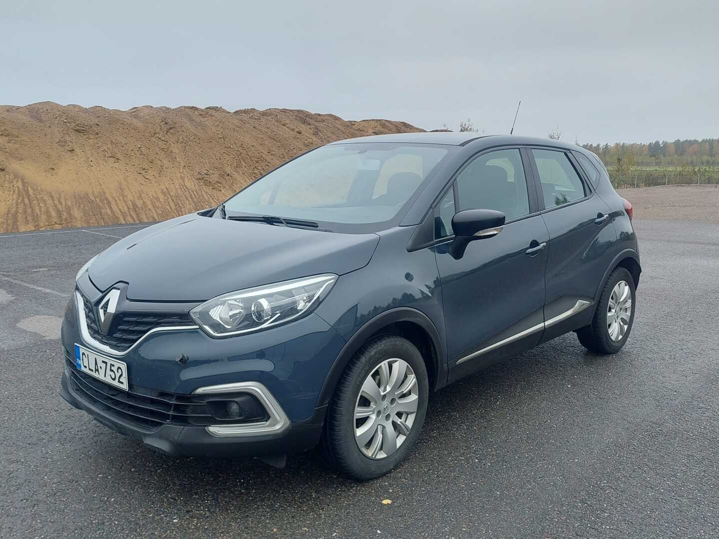 RENAULT Captur 2018