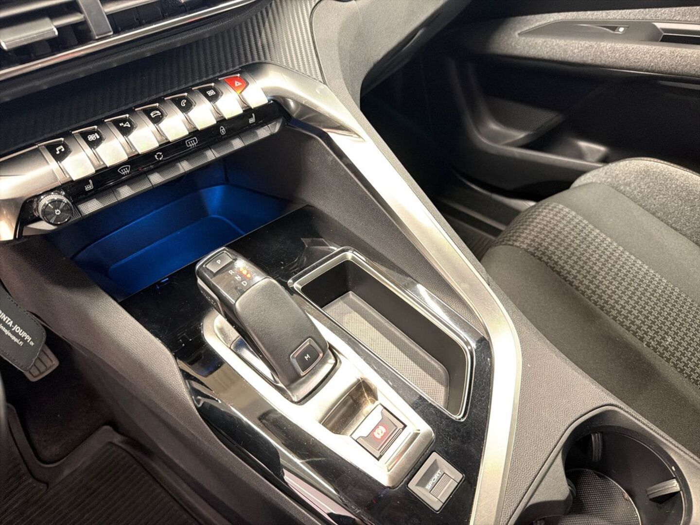 PEUGEOT 3008 2019