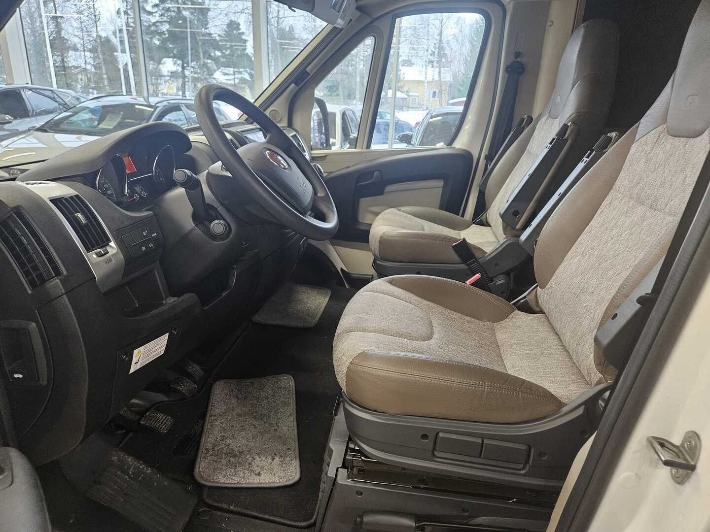 ADRIA Coral Plus 670 SC 2019