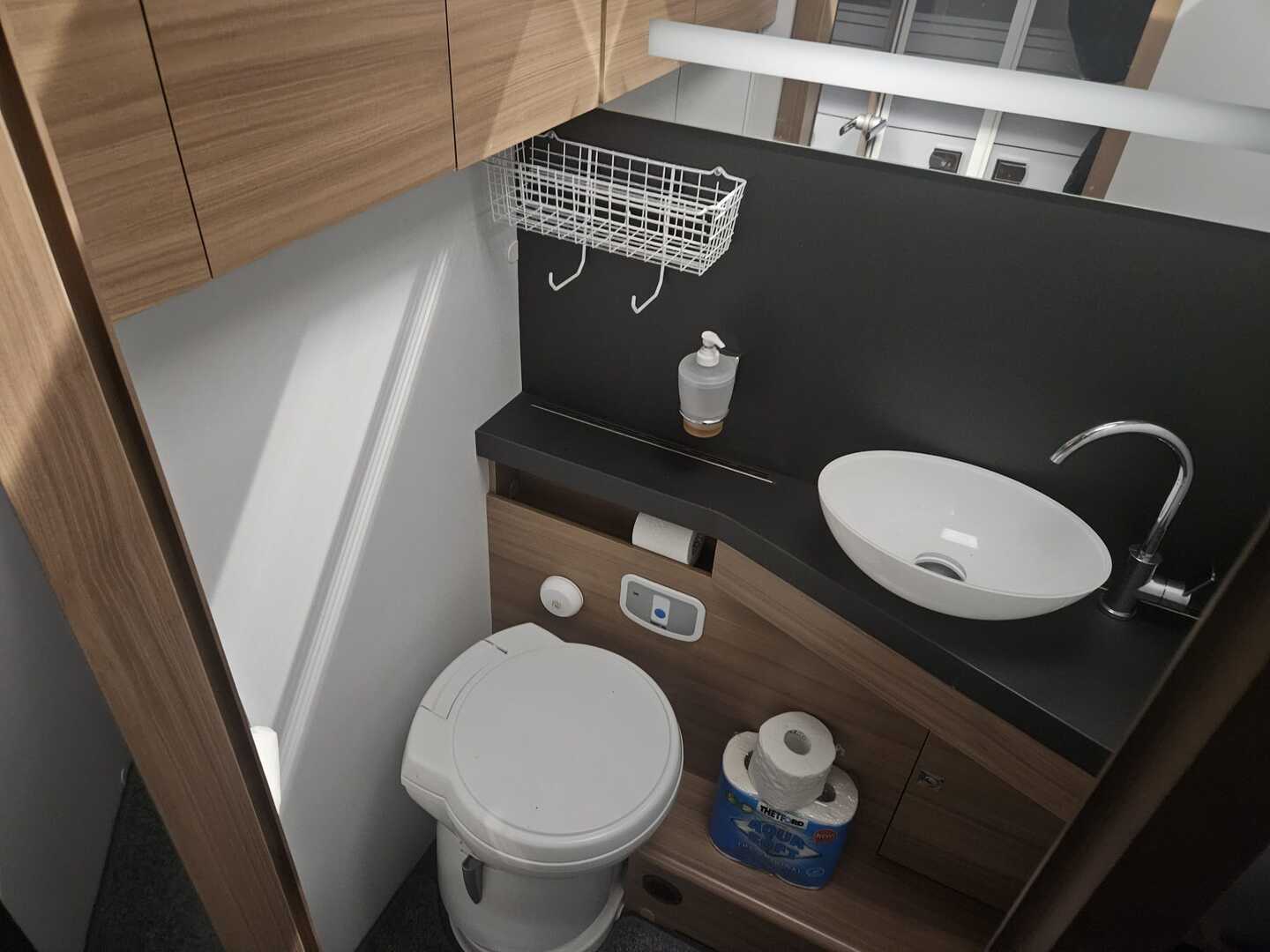 ADRIA Coral Plus 670 SC 2019