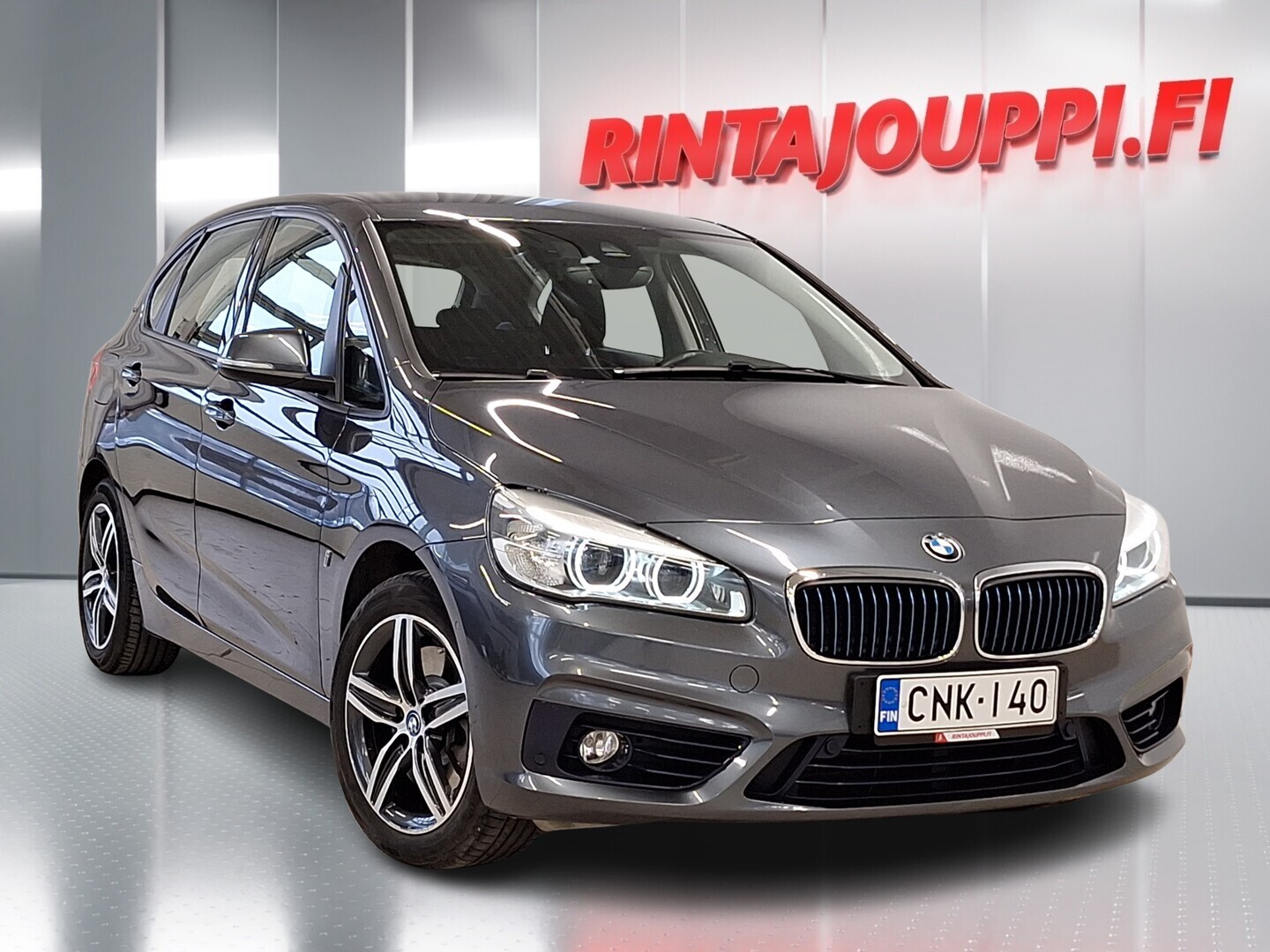BMW 225 2017