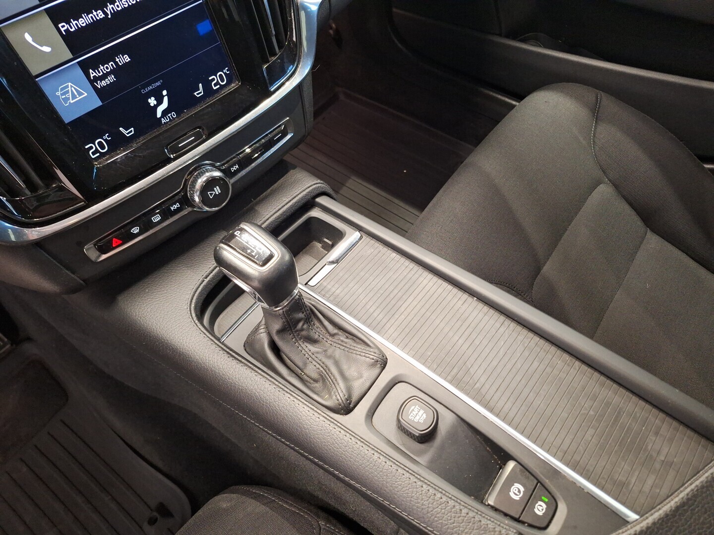 VOLVO V90 2018