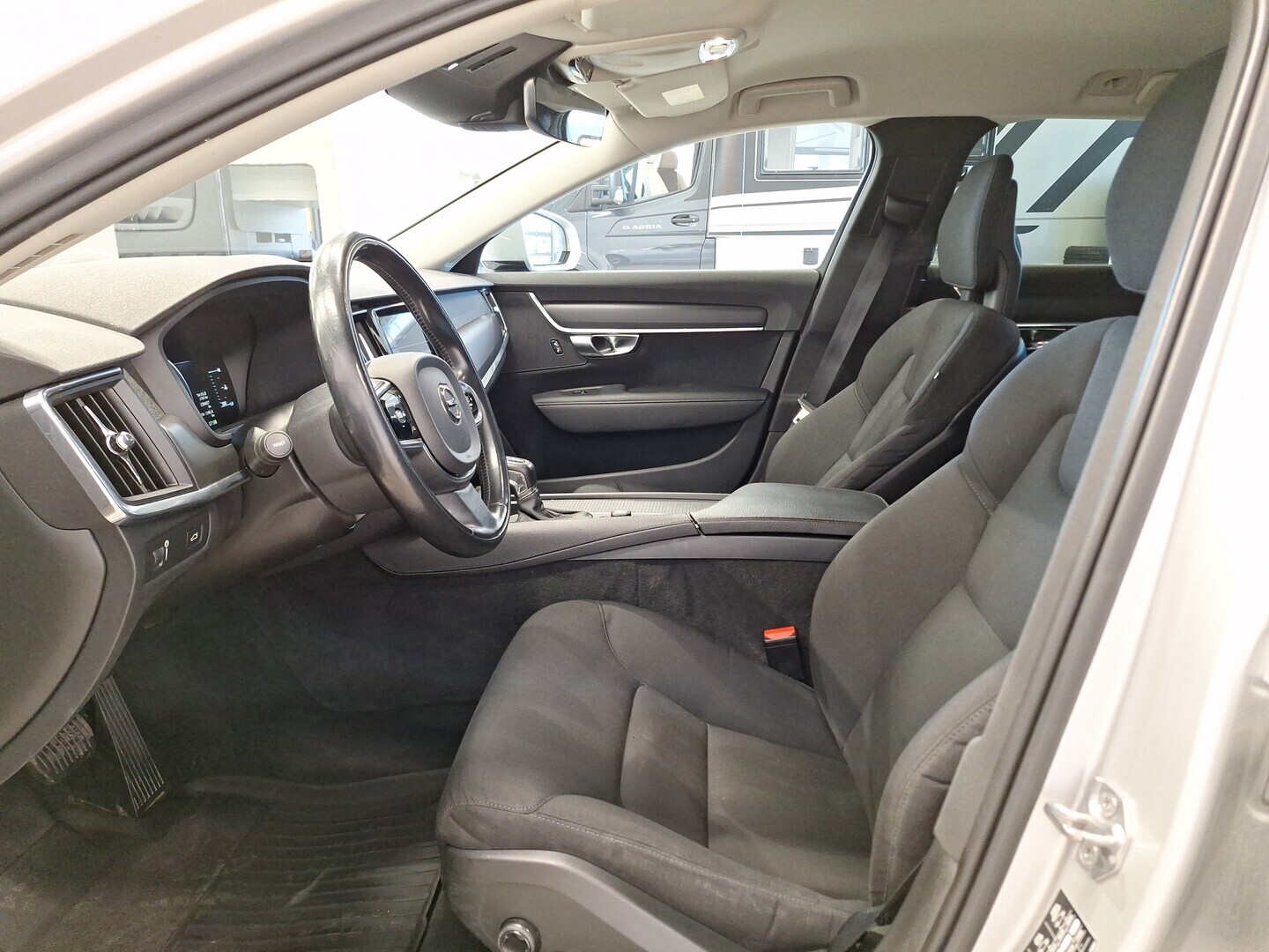 VOLVO V90 2018
