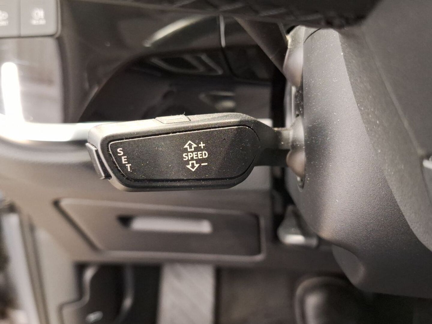 AUDI Q3 2021