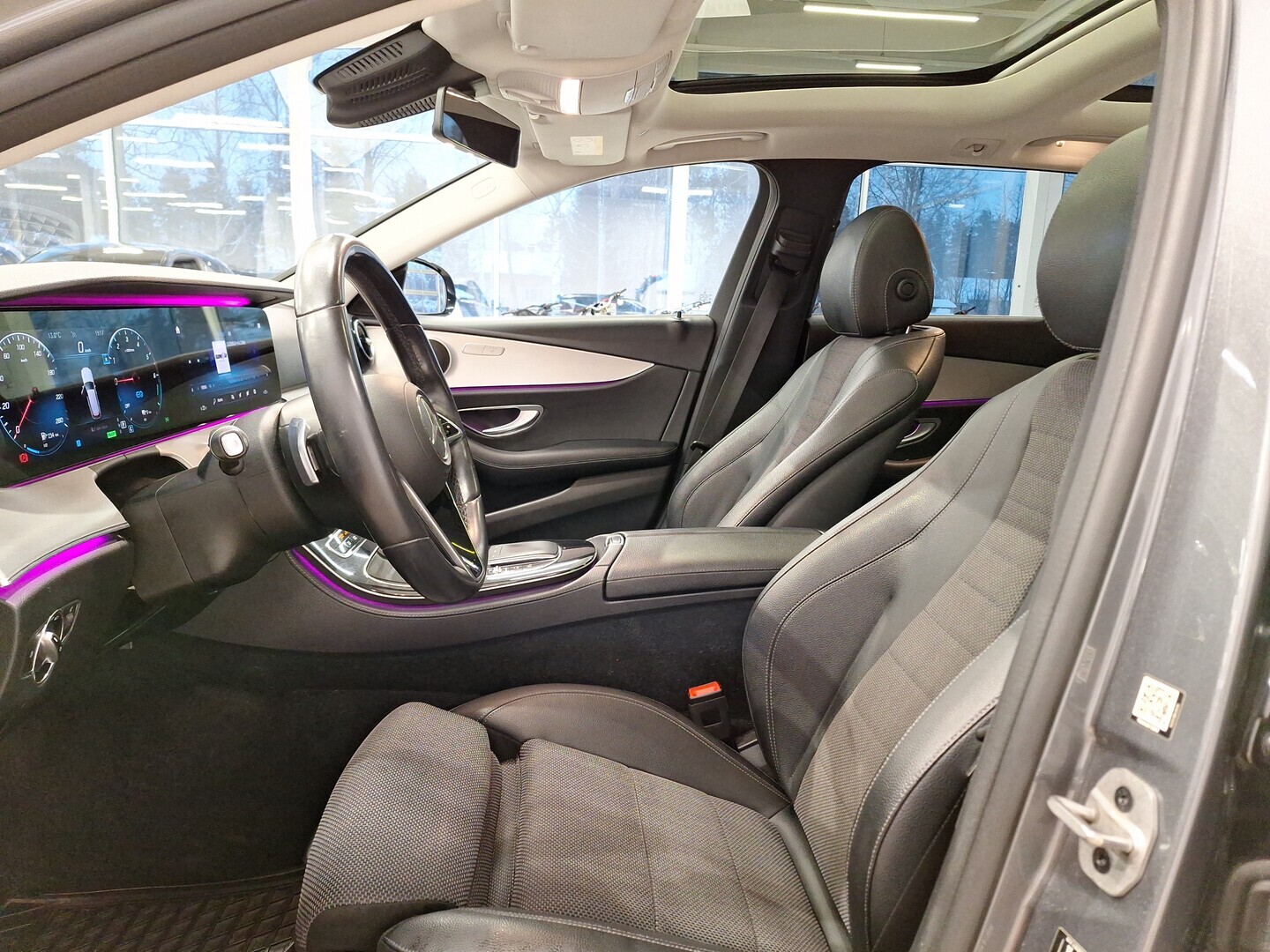 MERCEDES-BENZ E 2020