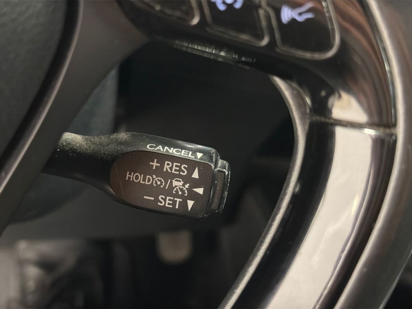 TOYOTA C-HR 2020