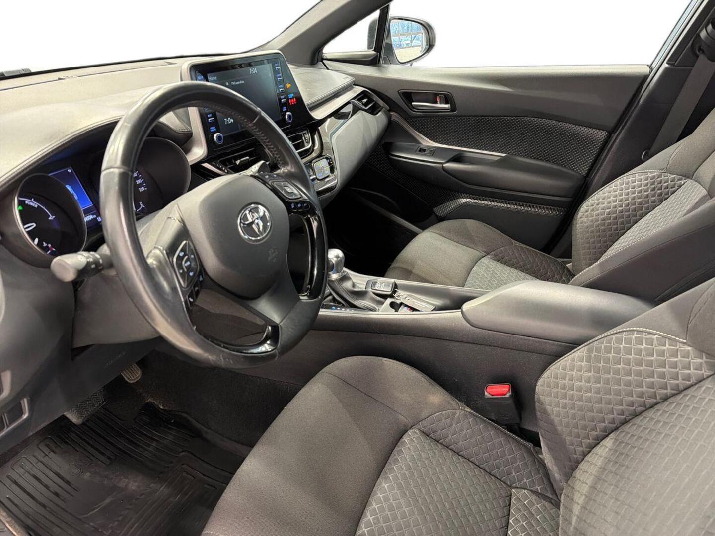 TOYOTA C-HR 2020