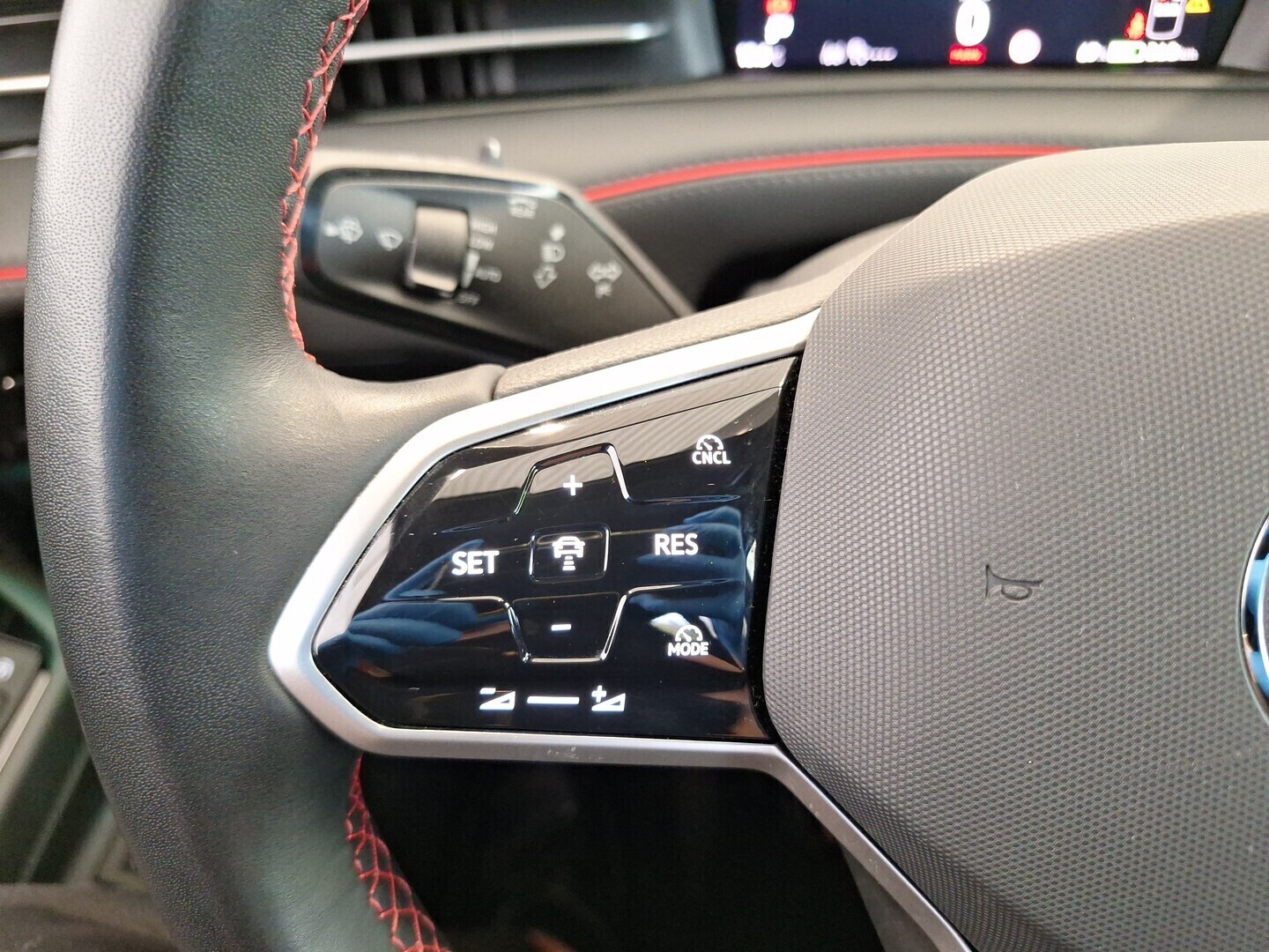 VOLKSWAGEN ID.7 2025