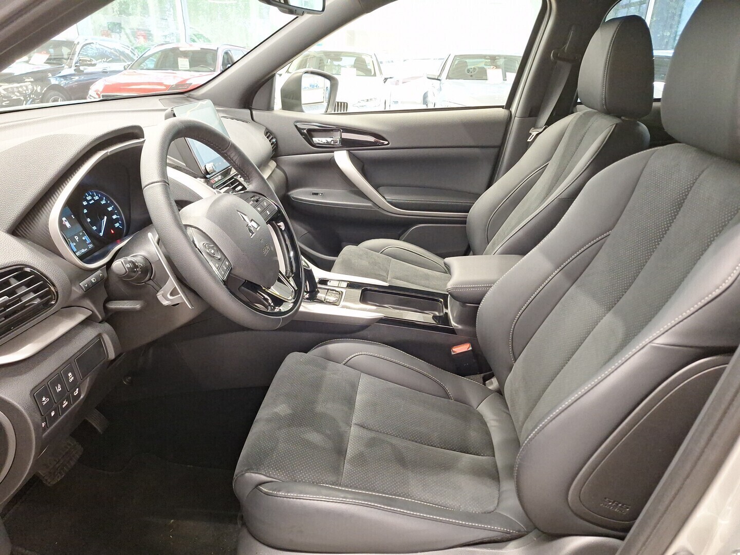 MITSUBISHI Eclipse Cross 2025