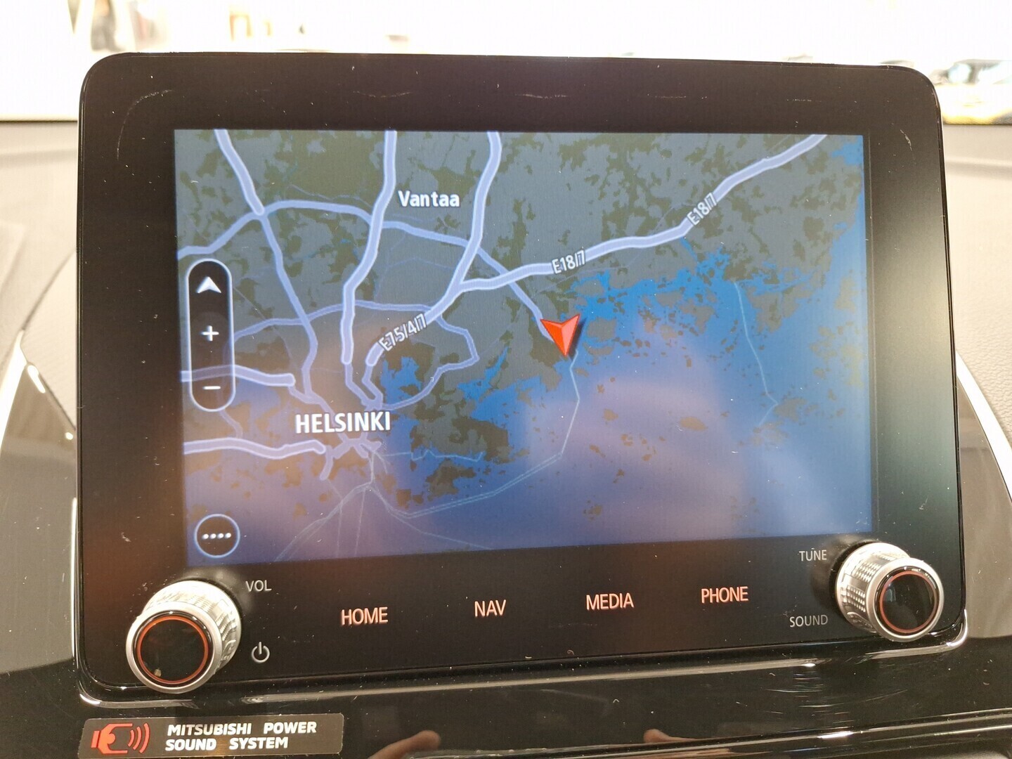 MITSUBISHI Eclipse Cross 2024