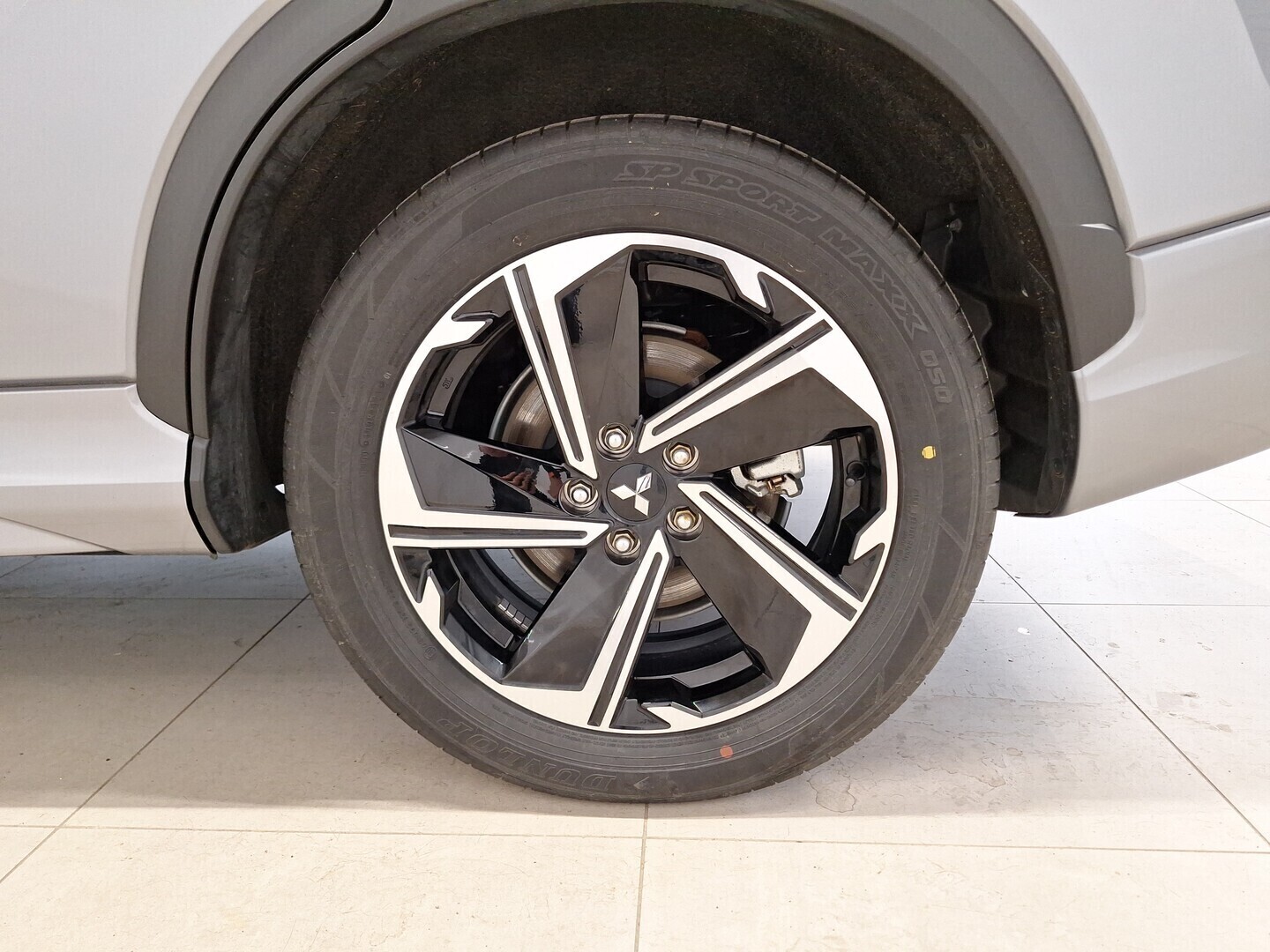 MITSUBISHI Eclipse Cross 2024