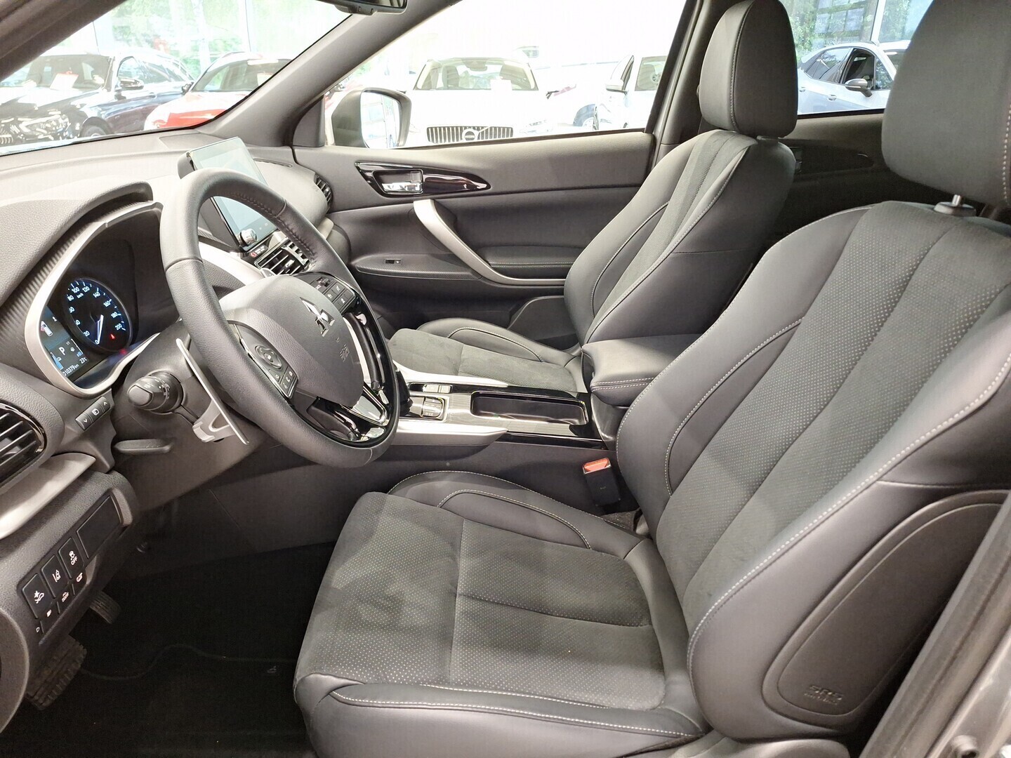 MITSUBISHI Eclipse Cross 2024