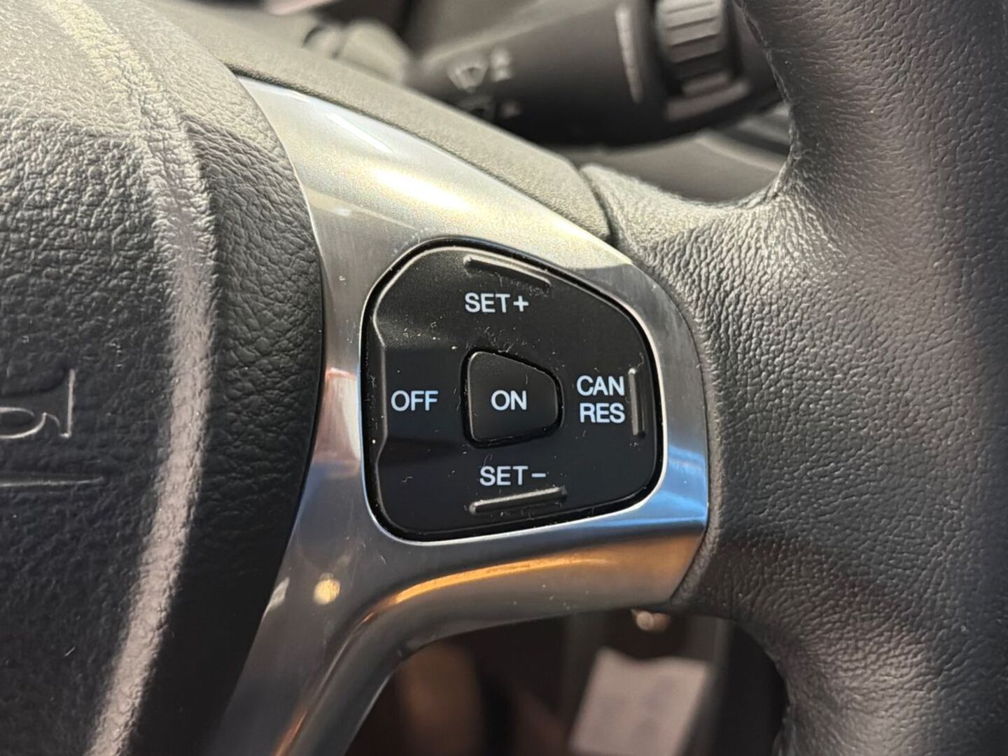 FORD Fiesta 2015
