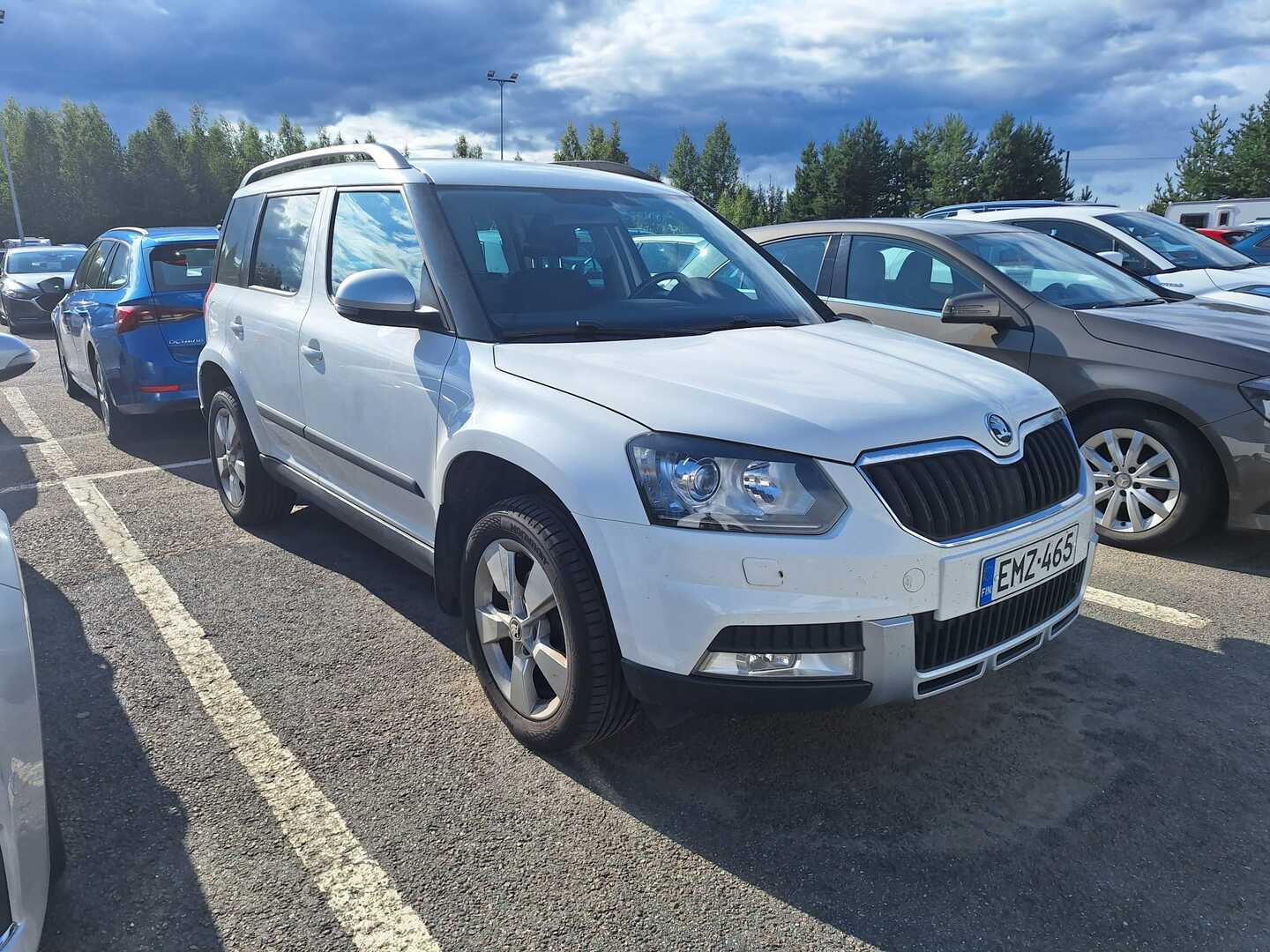 SKODA Yeti 2014