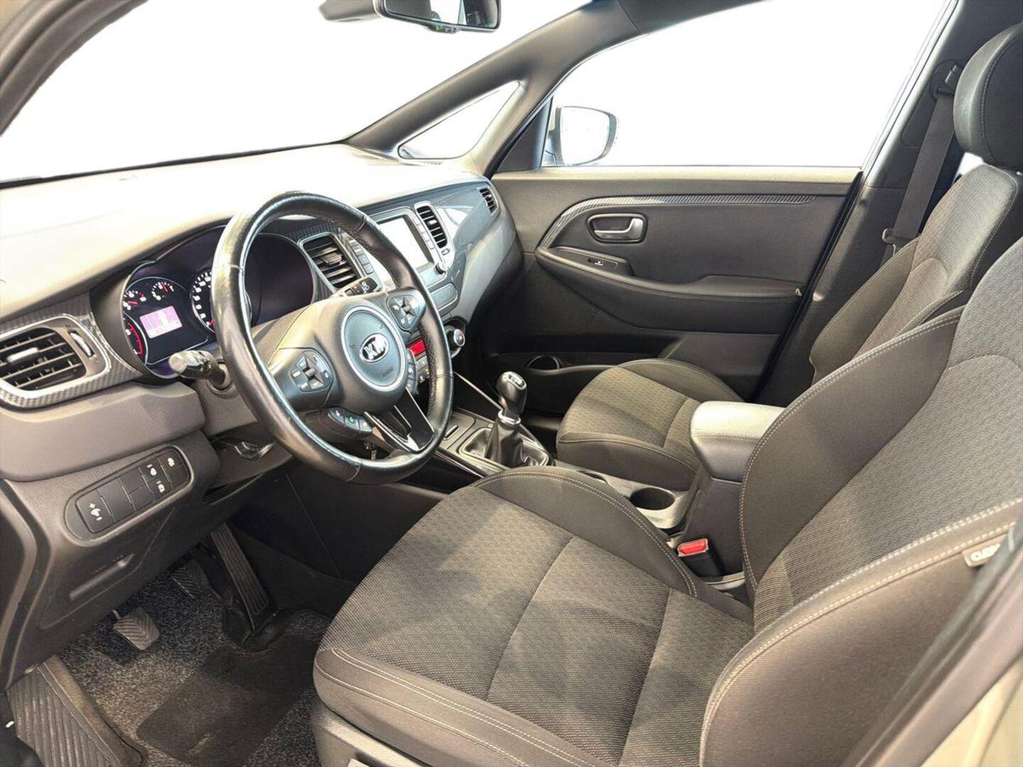 KIA Carens 2017