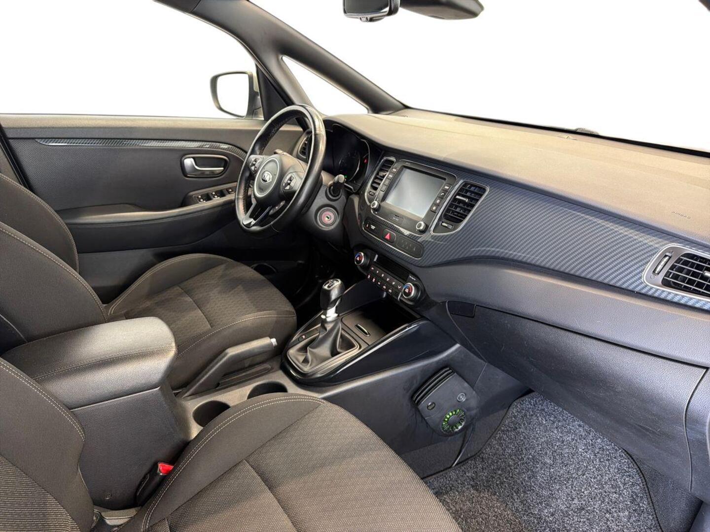 KIA Carens 2017