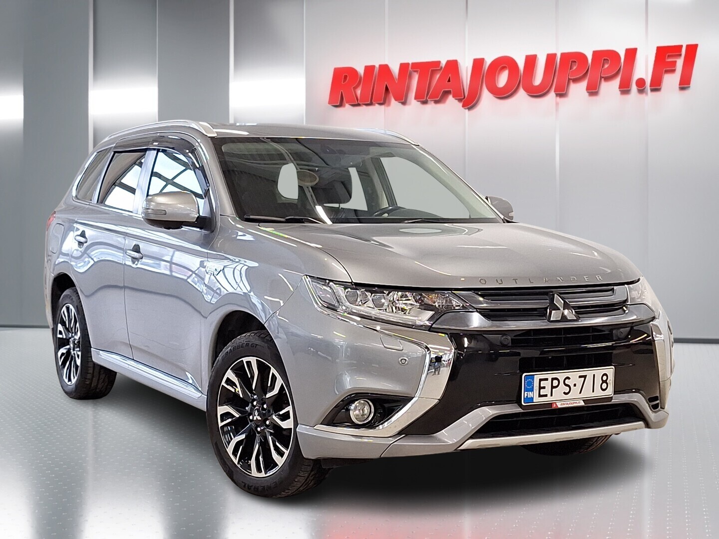 MITSUBISHI Outlander PHEV 2015