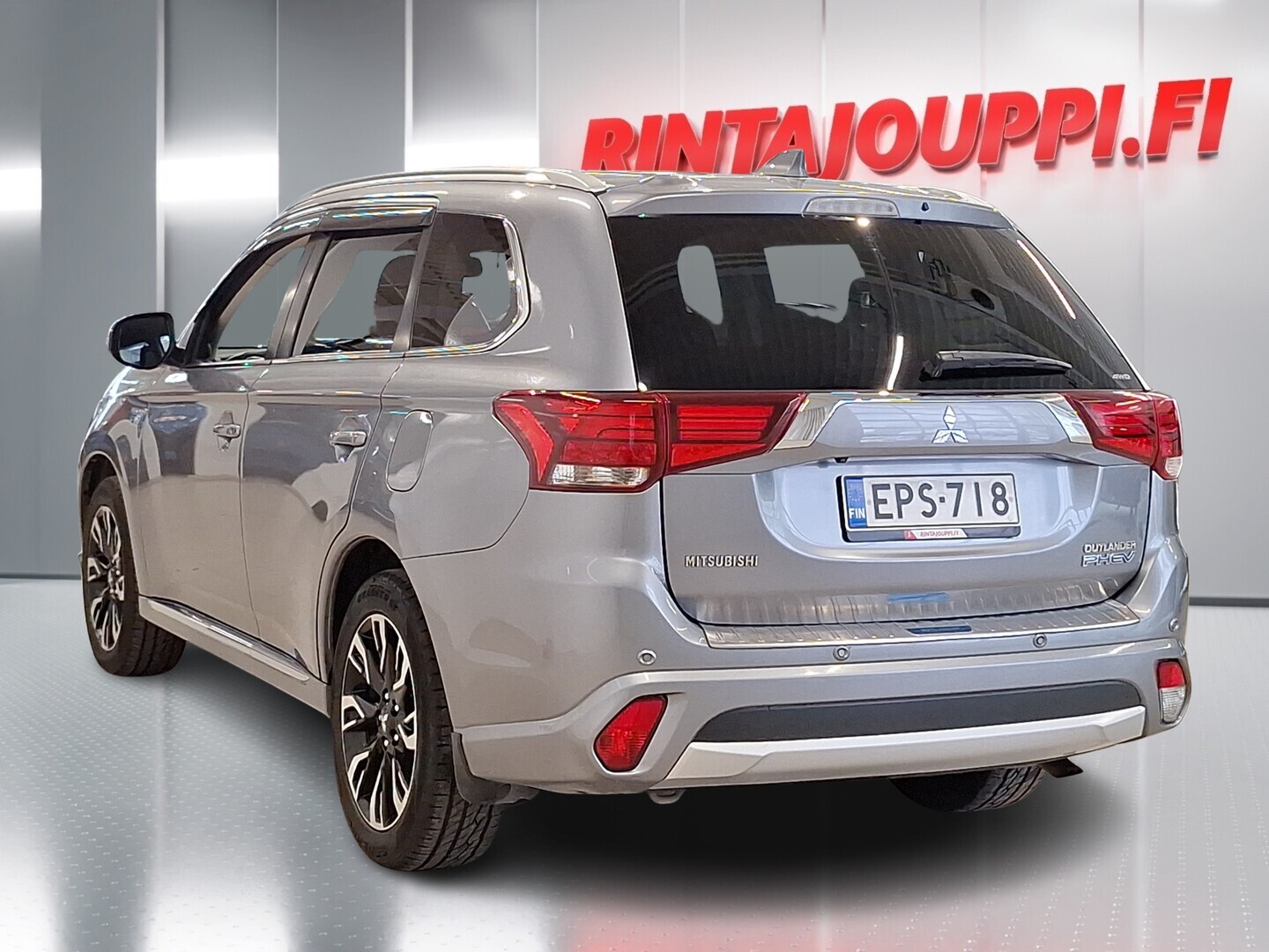 MITSUBISHI Outlander PHEV 2015