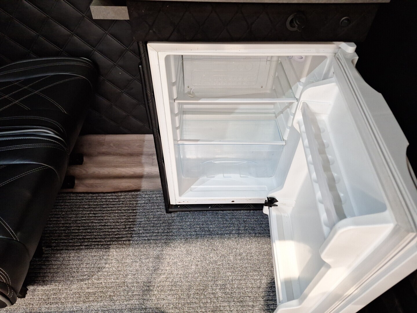 MERCEDES-BENZ Sprinter 2019