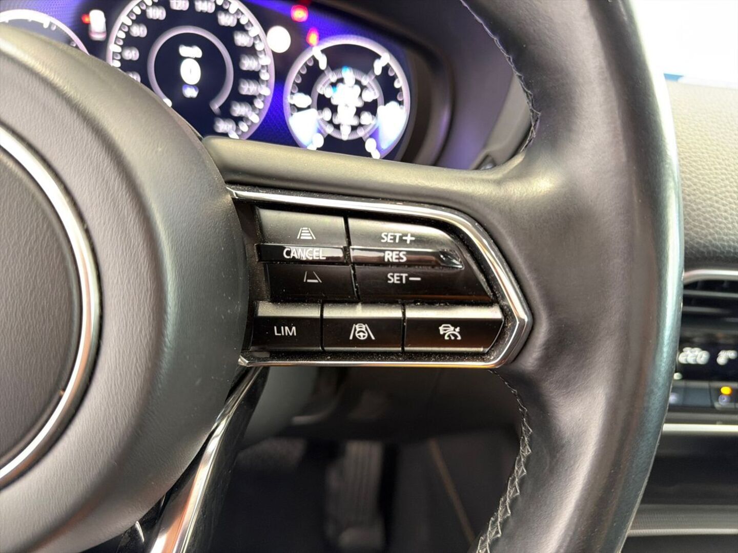 MAZDA CX-60 2023
