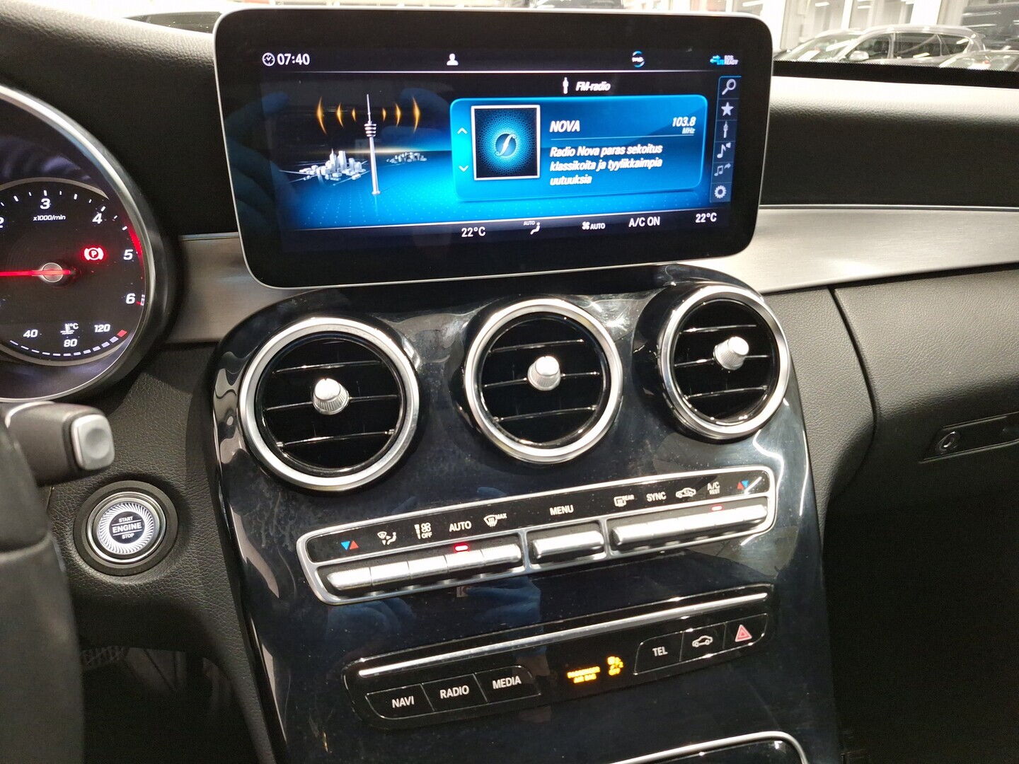 MERCEDES-BENZ C 2018