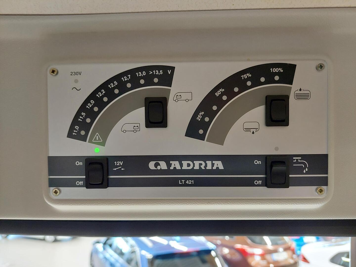 ADRIA Twin 600 SP 2012