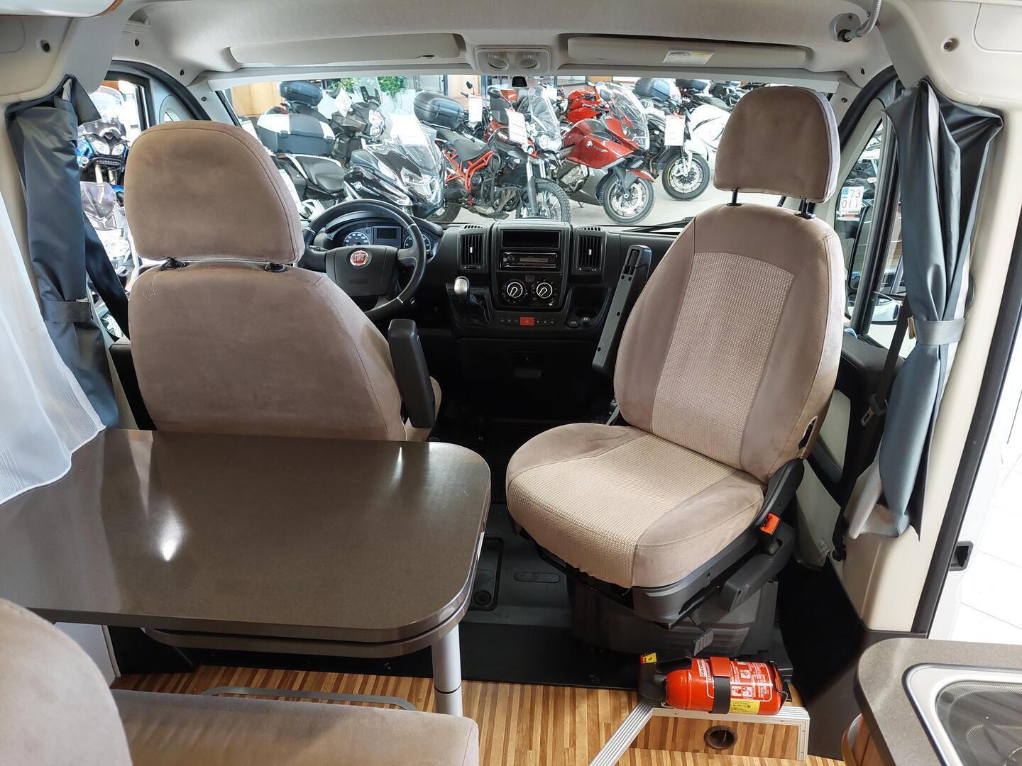 ADRIA Twin 600 SP 2012