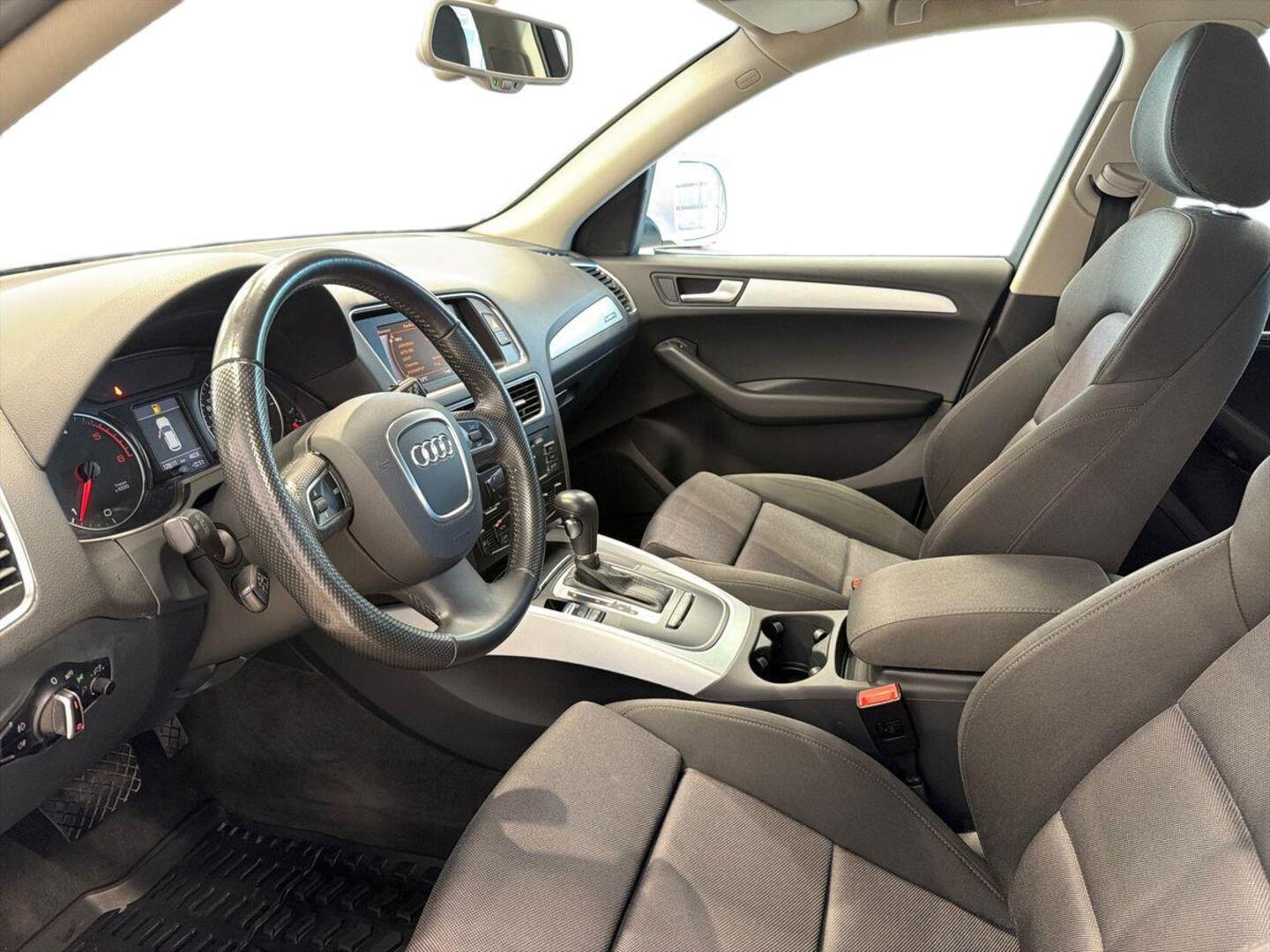 AUDI Q5 2012
