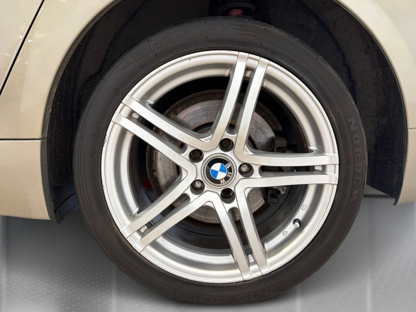 BMW 523 2007