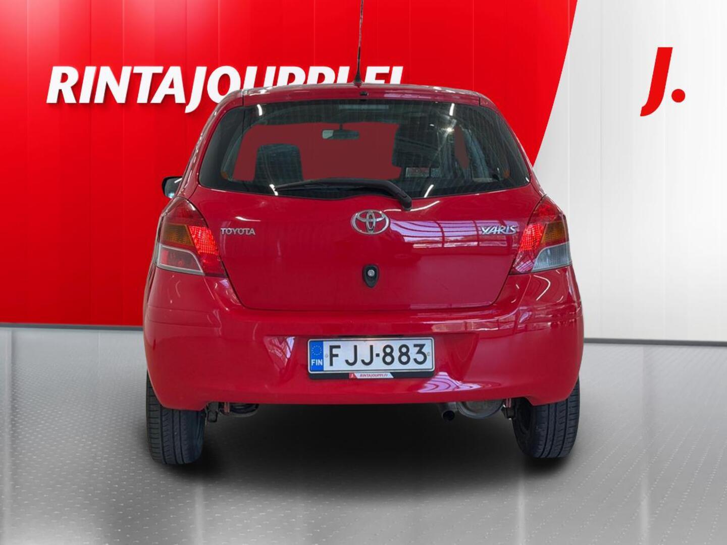 TOYOTA Yaris 2009