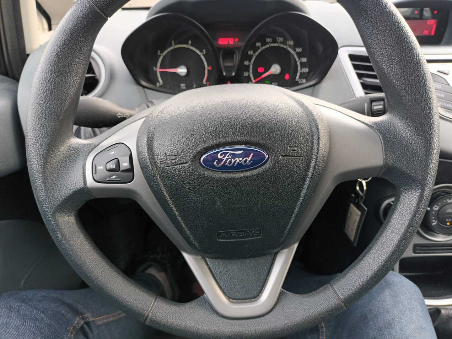 FORD Fiesta 2010