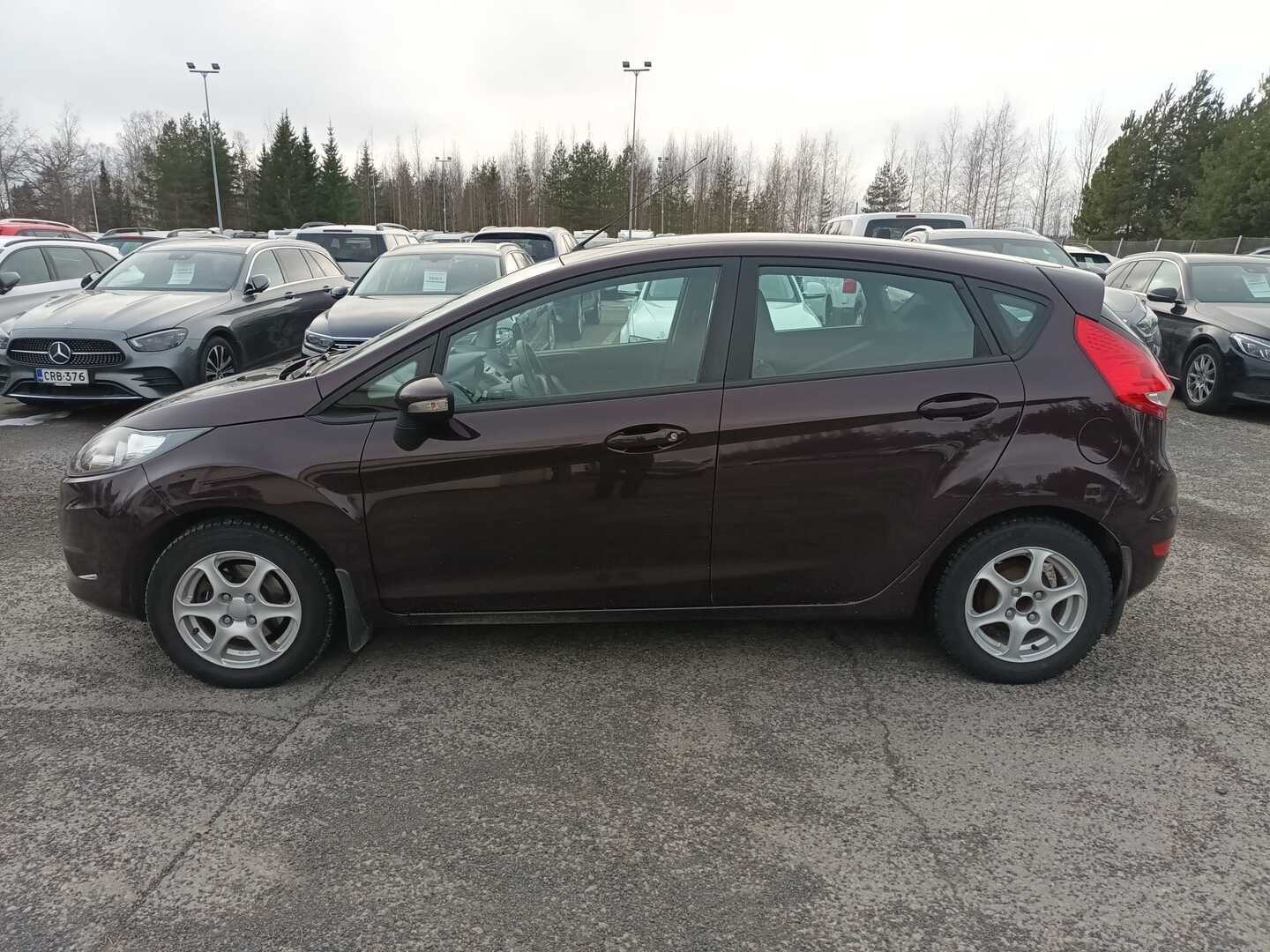 FORD Fiesta 2010