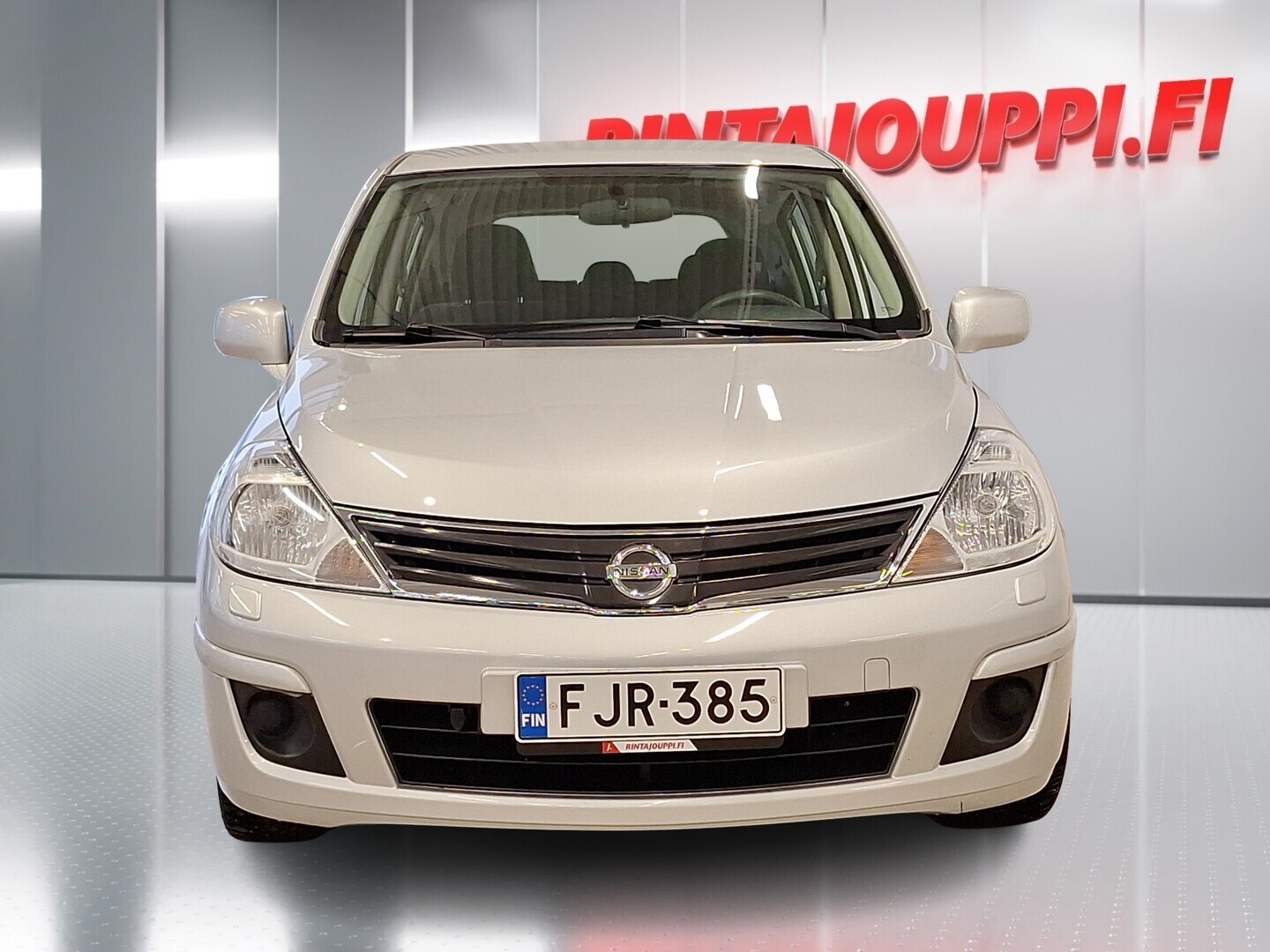 NISSAN Tiida 2010