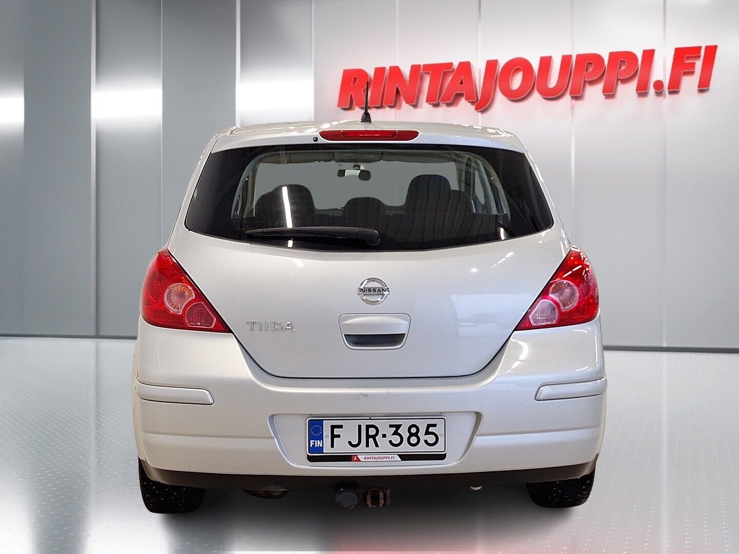 NISSAN Tiida 2010