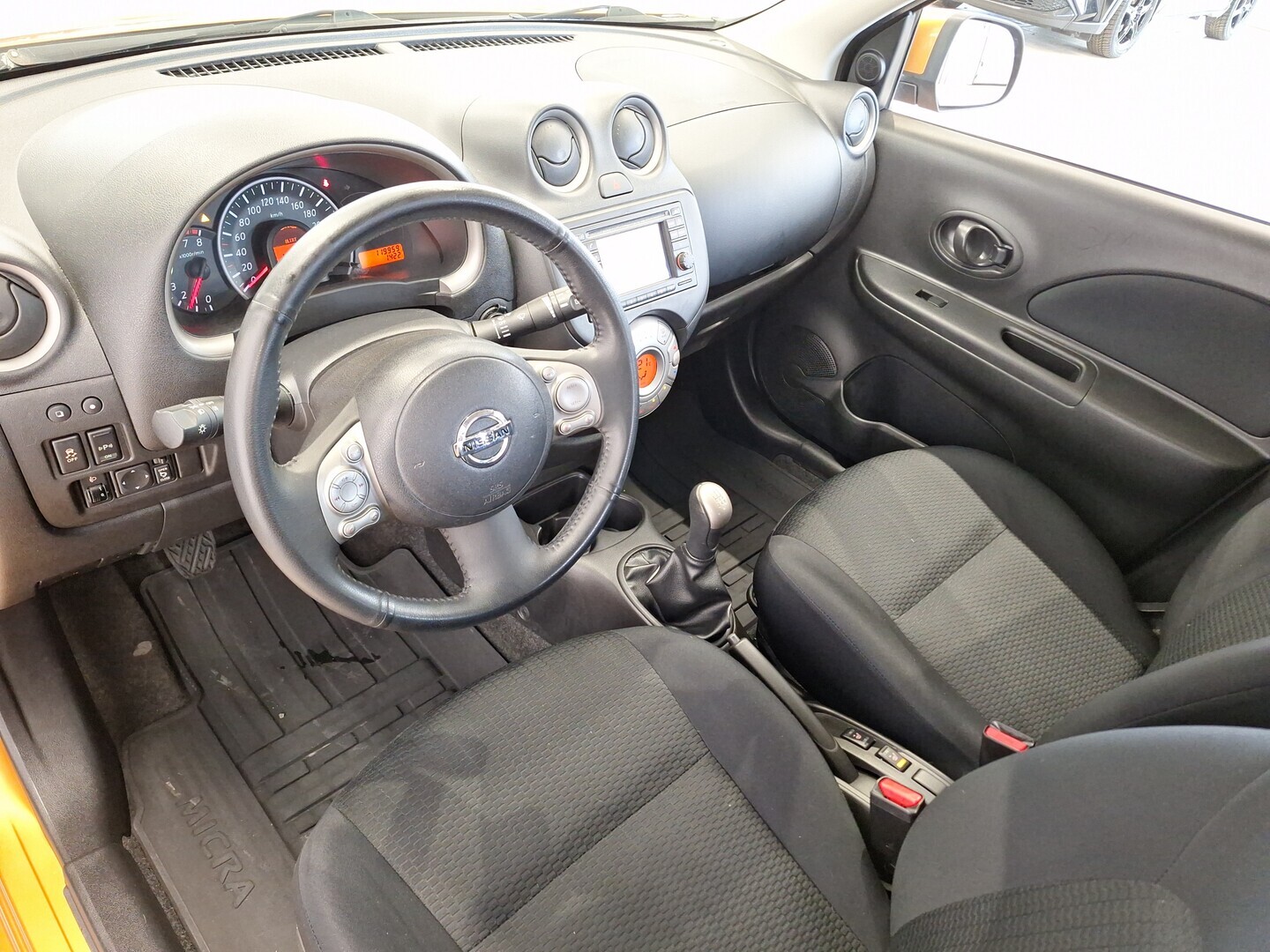 NISSAN Micra 2011
