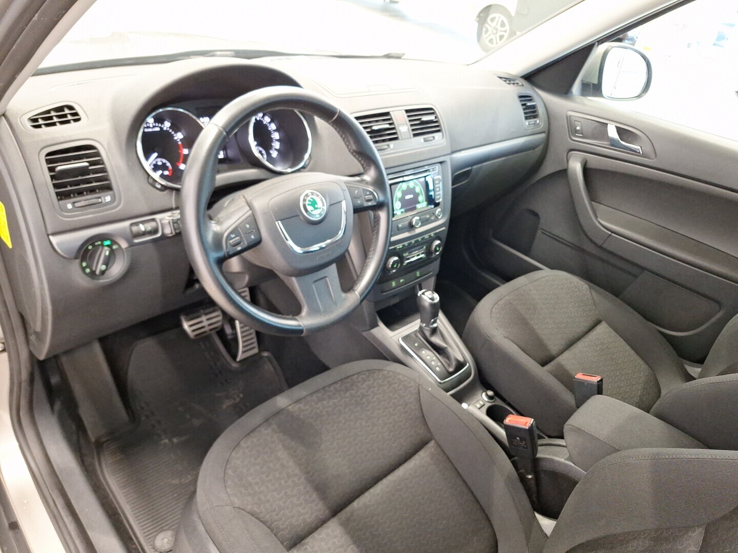 SKODA Yeti 2013