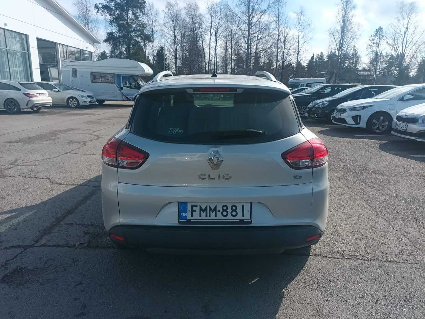 RENAULT Clio 2016