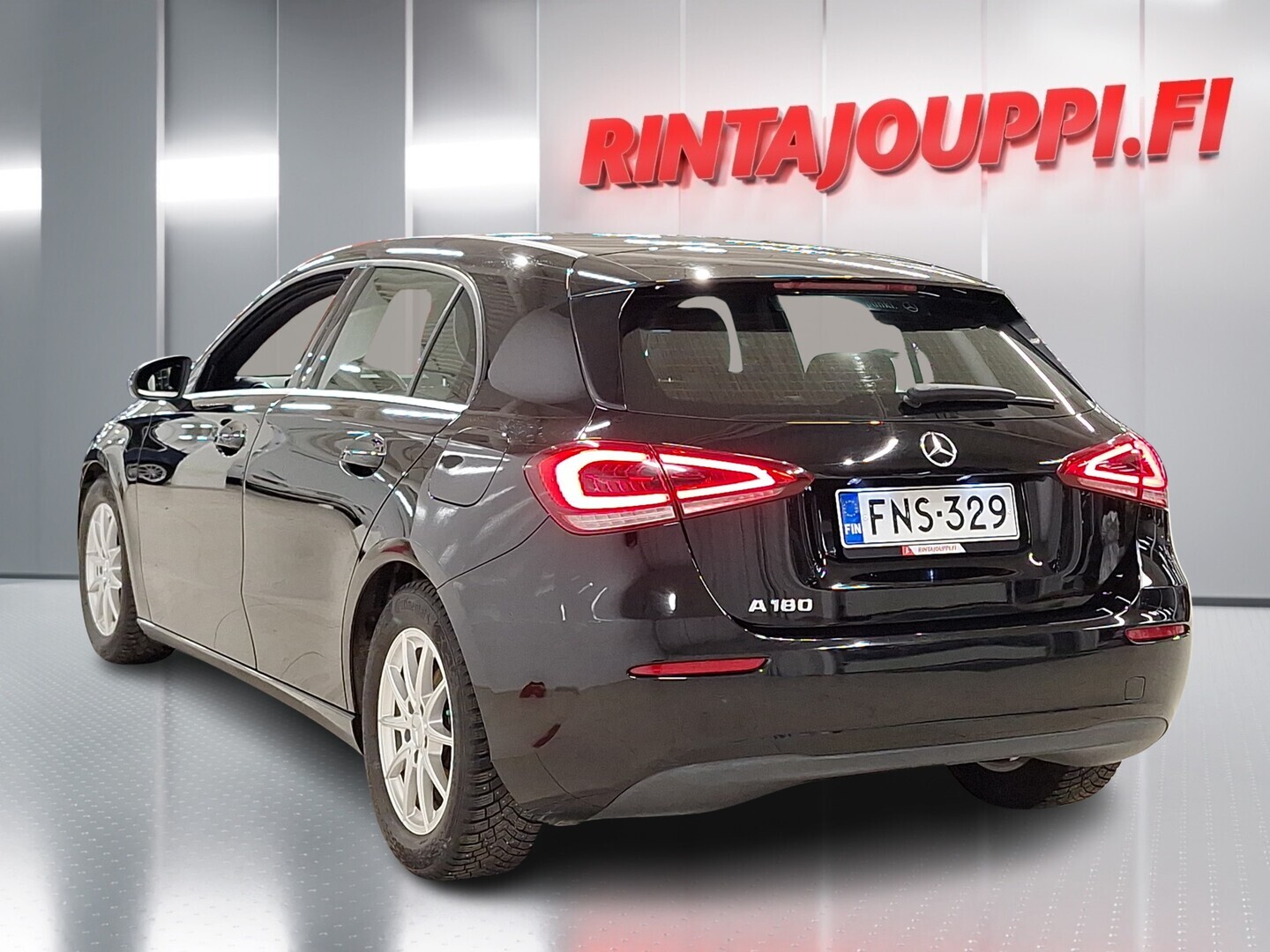 MERCEDES-BENZ A 2019