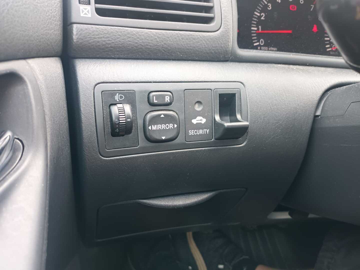 TOYOTA Corolla 2006
