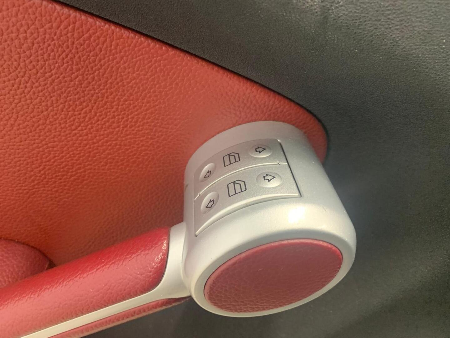 MERCEDES-BENZ SLK 2004