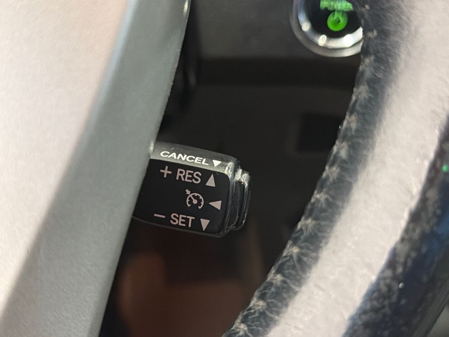 TOYOTA Prius 2011