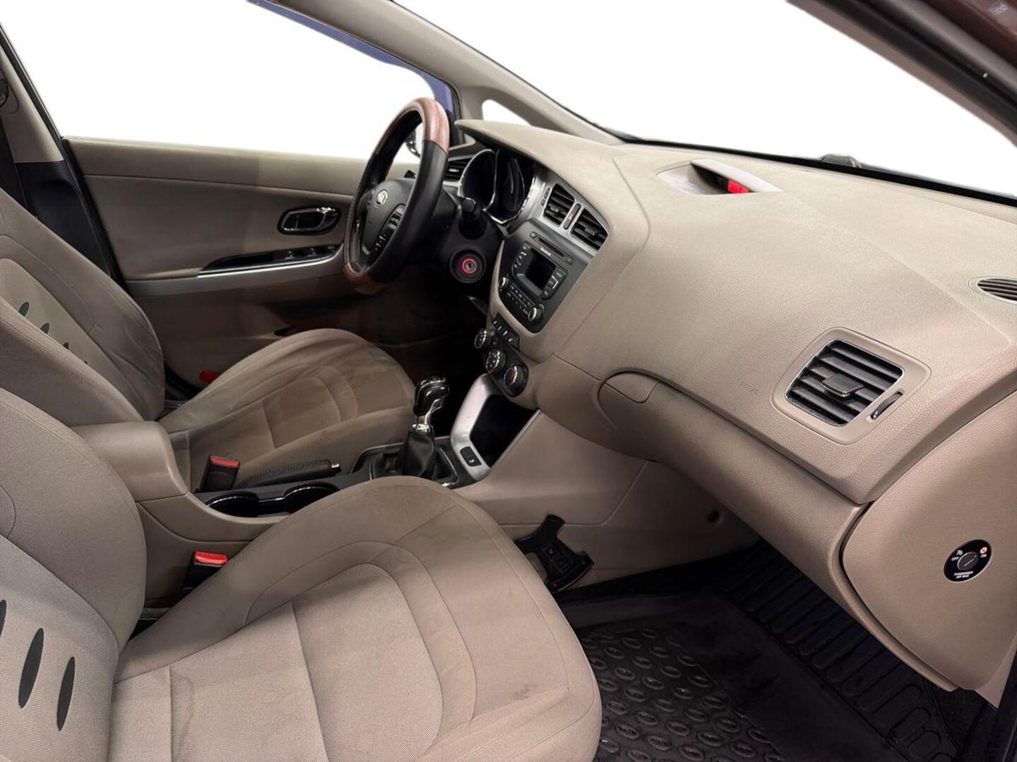 KIA cee'd 2012
