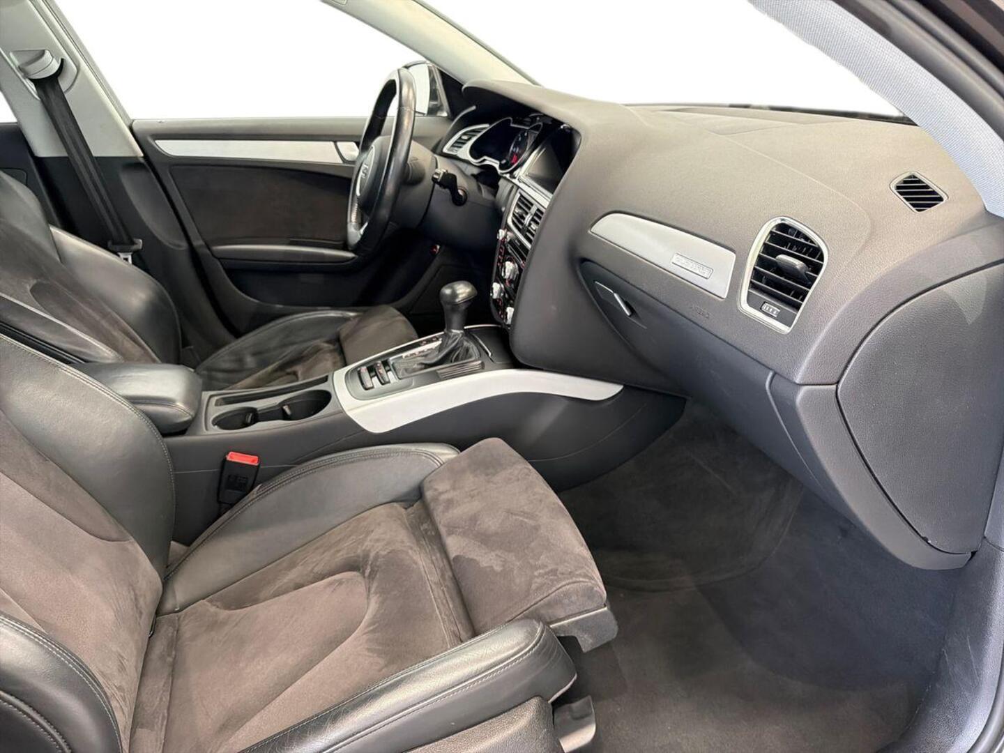 AUDI A4 2015