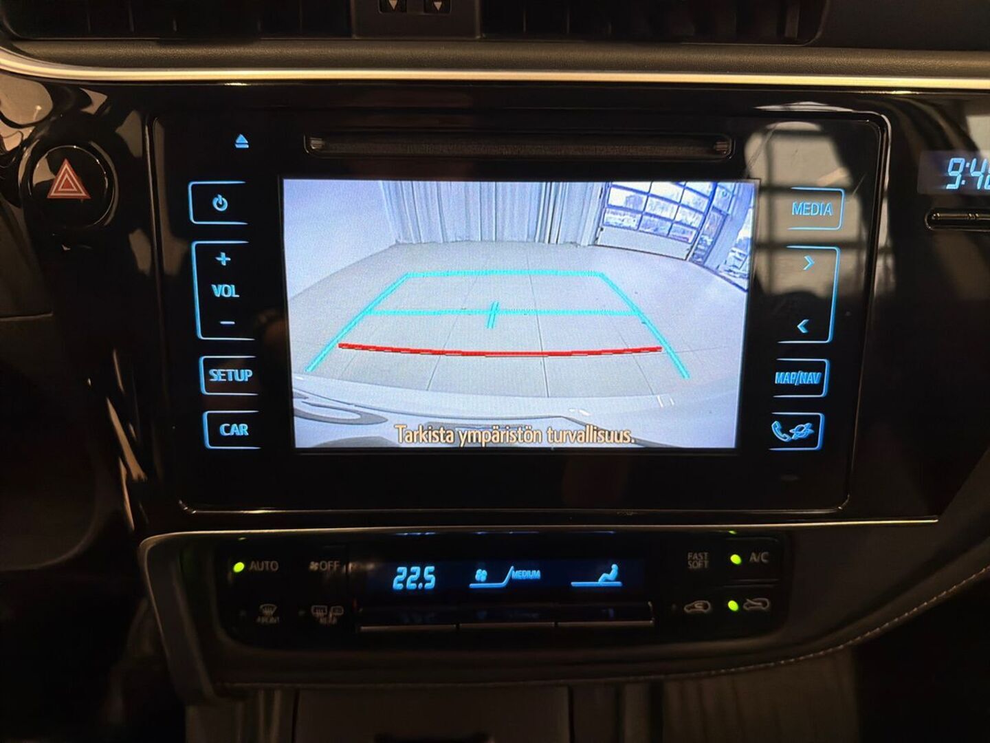 TOYOTA Auris 2017