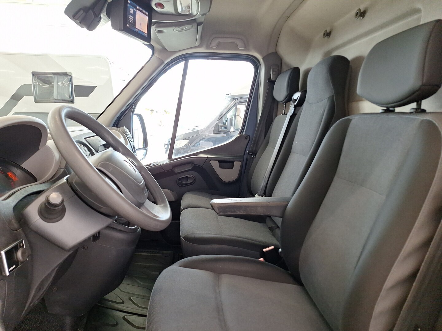 RENAULT Master 2016