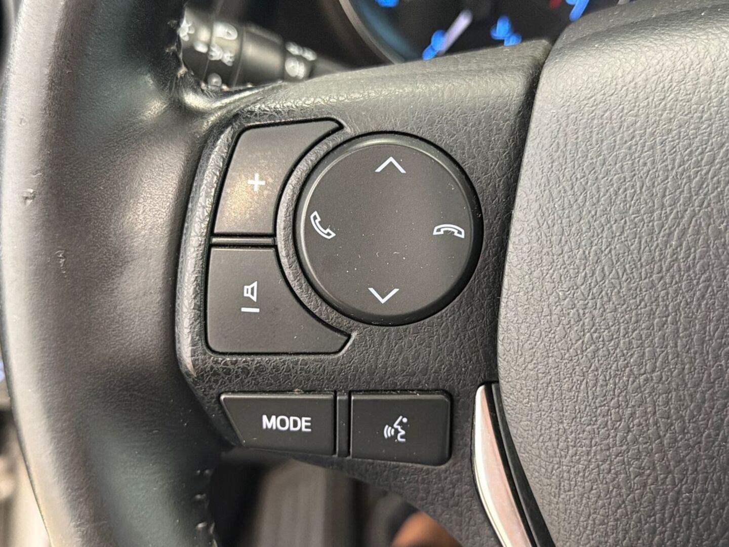 TOYOTA Auris 2017