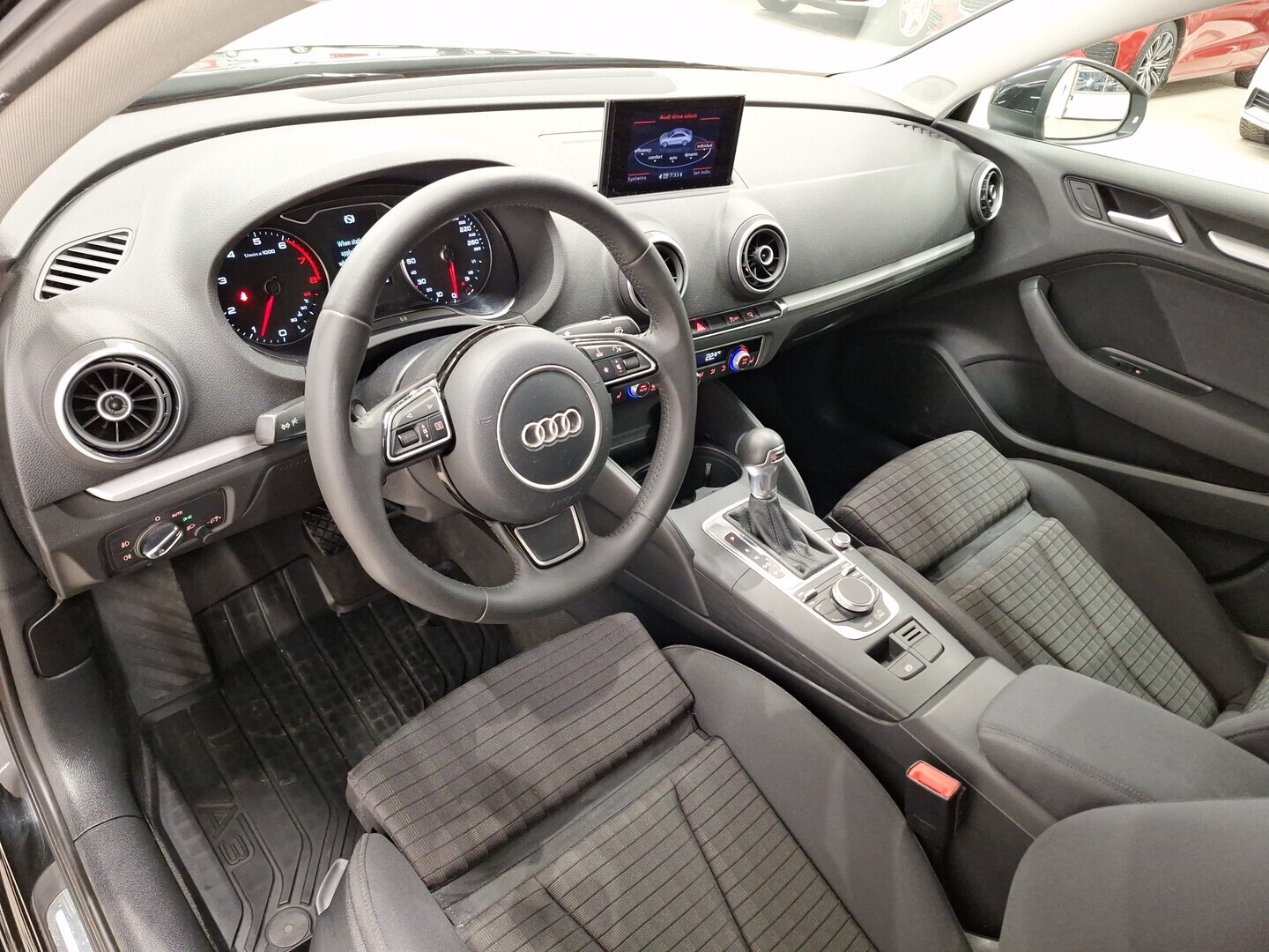 AUDI A3 2015