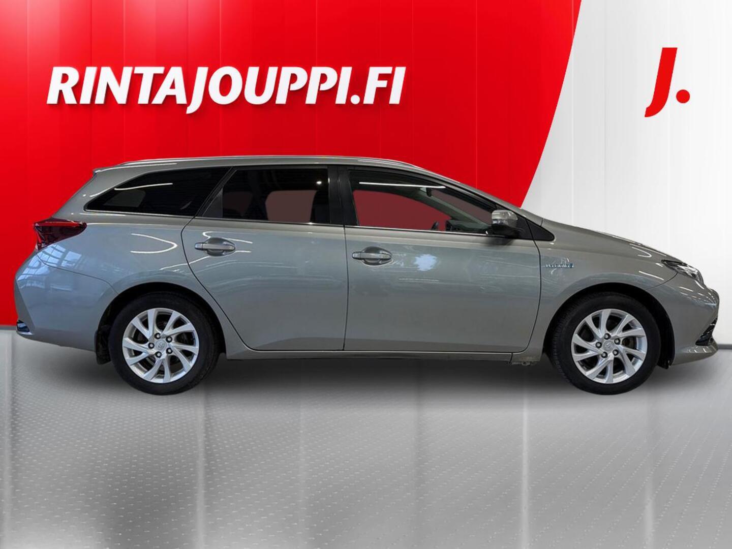 TOYOTA Auris 2018