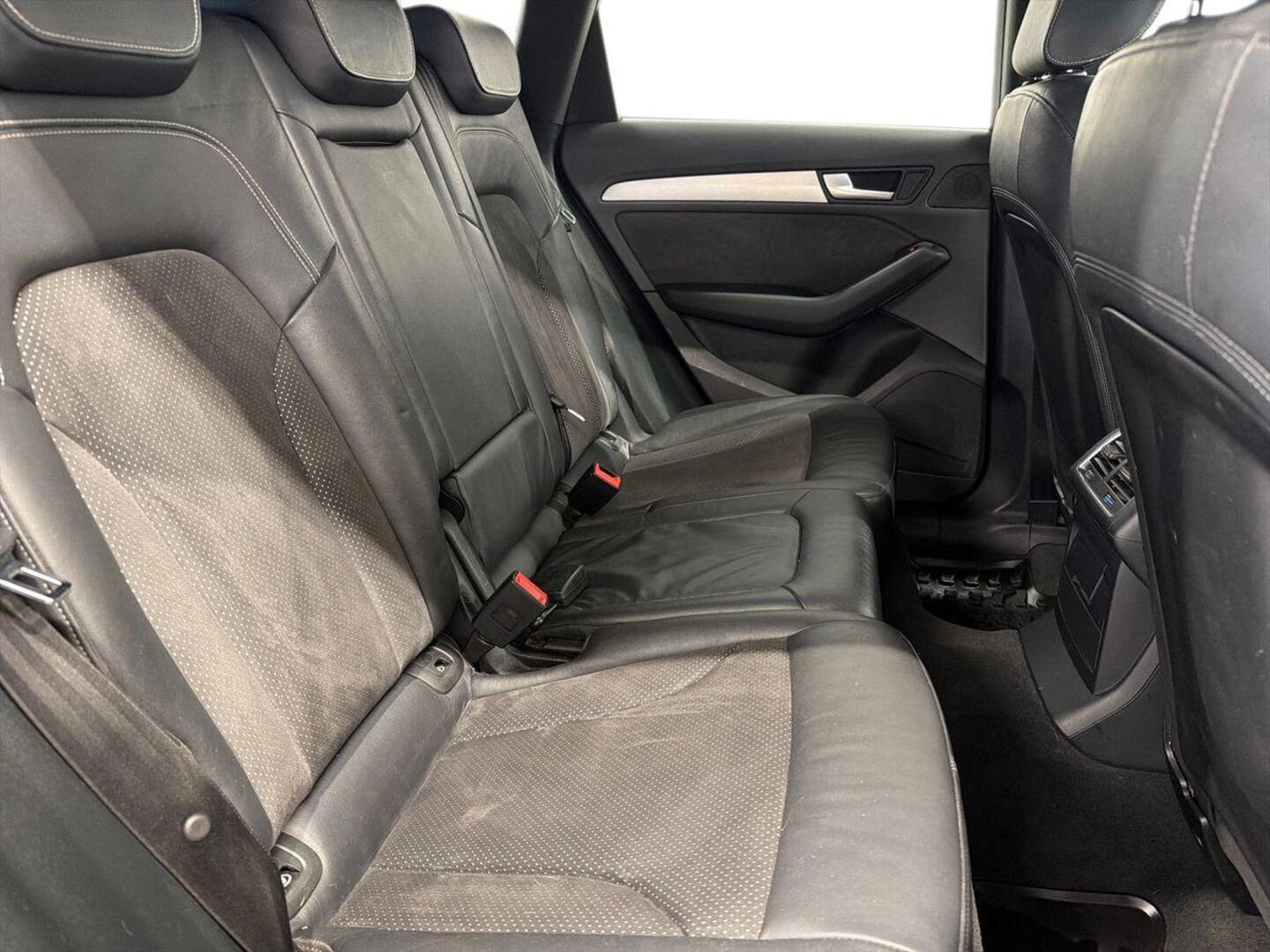 AUDI Q5 2016