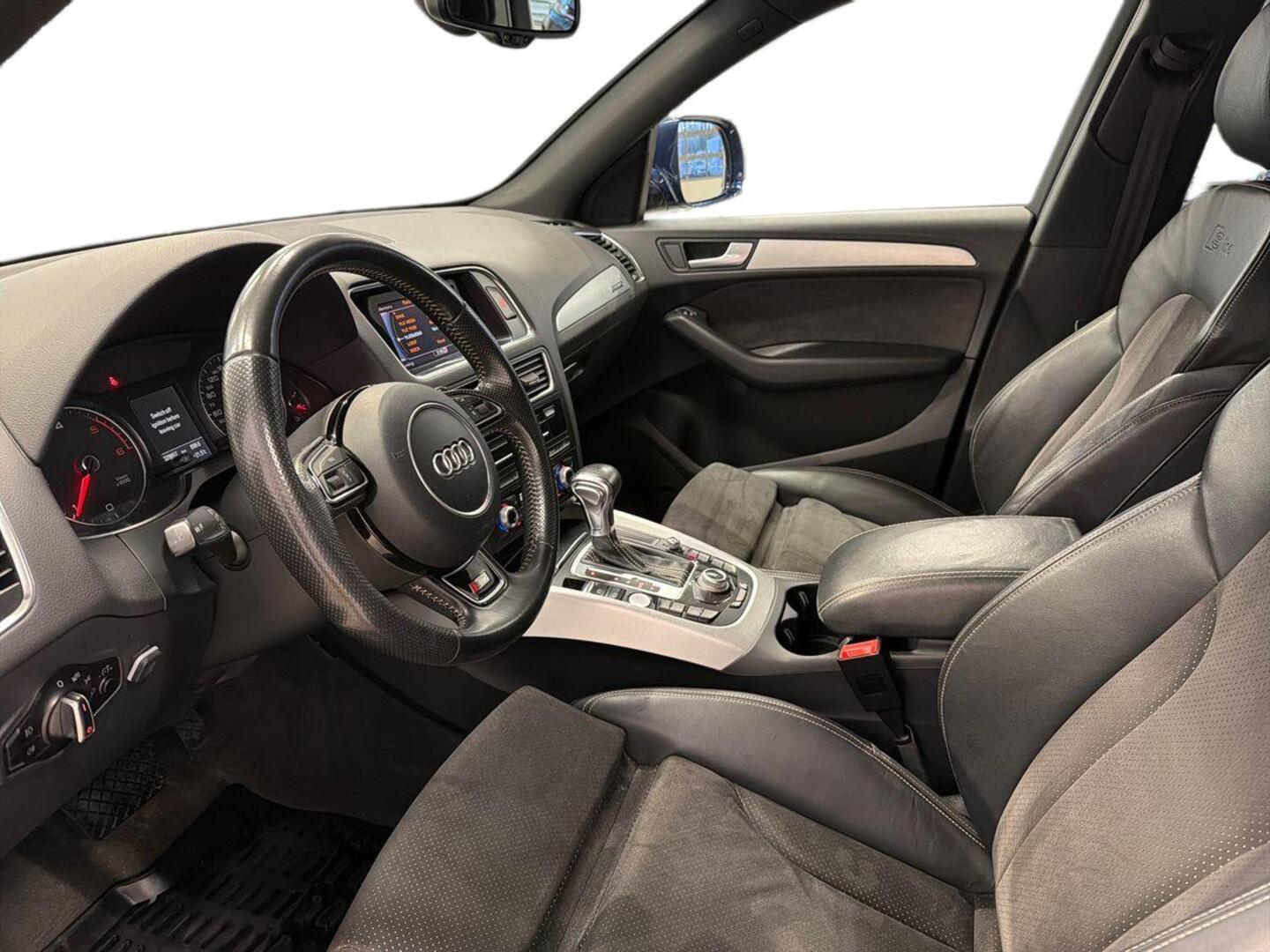 AUDI Q5 2016